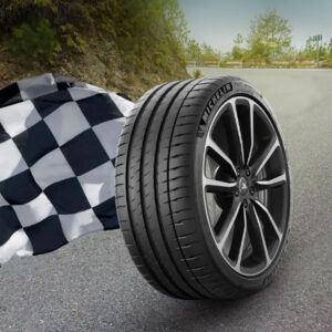 ยางรถยนต์ Michelin รุ่น Pilot Sport 4S
