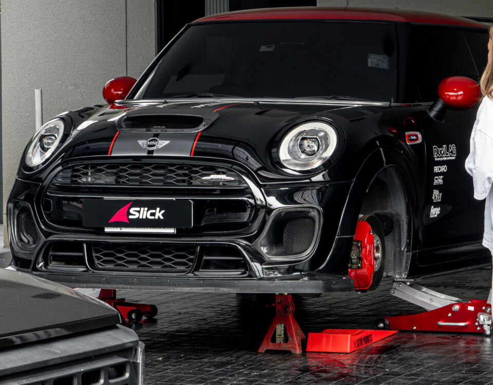Mini Cooper F56 JCW เปลี่ยนยางที่บ้าน Michelin Pilot Sport 5 ขนาด 21540 R18
