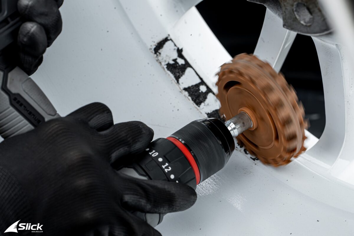 Mini Cooper F56 JCW เปลี่ยนยางที่บ้าน Michelin Pilot Sport 5 ขนาด 215/40 R18