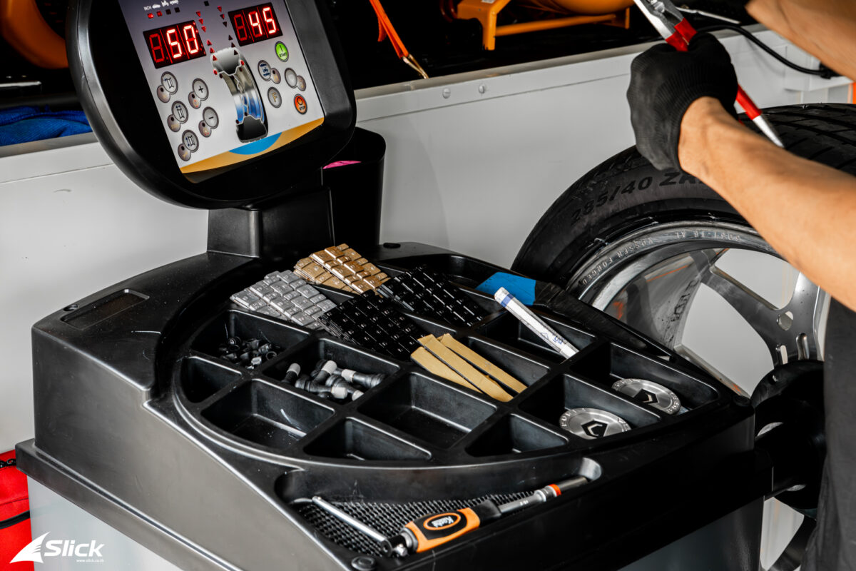 เปลี่ยนยาง Pirelli P Zero สำหรับ Porsche Cayenne E3.1 – บริการถึงบ้านโดย Slick