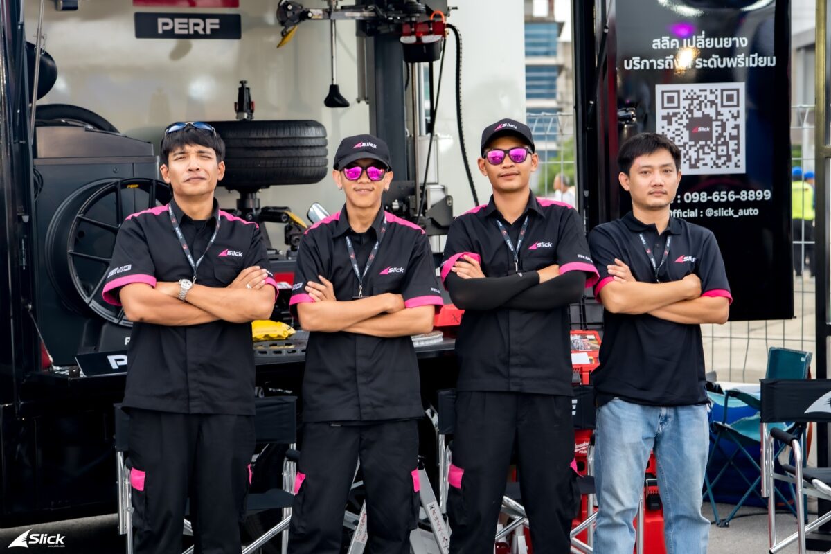 บรรยากาศภายในงาน Das Treffen ครั้งที่ 10 (Das Treffen TH) ทีมงาน Slick ขอขอบคุณทุกท่านที่แวะเยี่ยมชมบูธของเรา