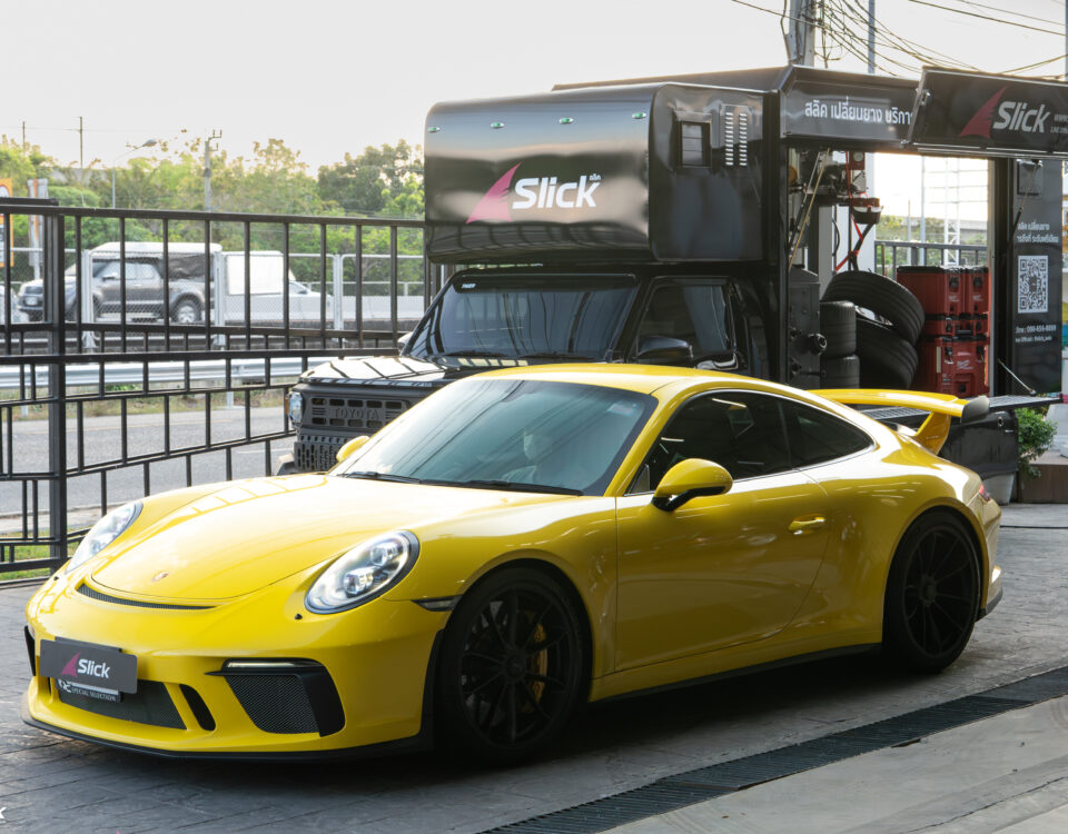 Porsche 911 GT3 991.2 Center Lock Michelin Pilot Sport 4S N Spec 37