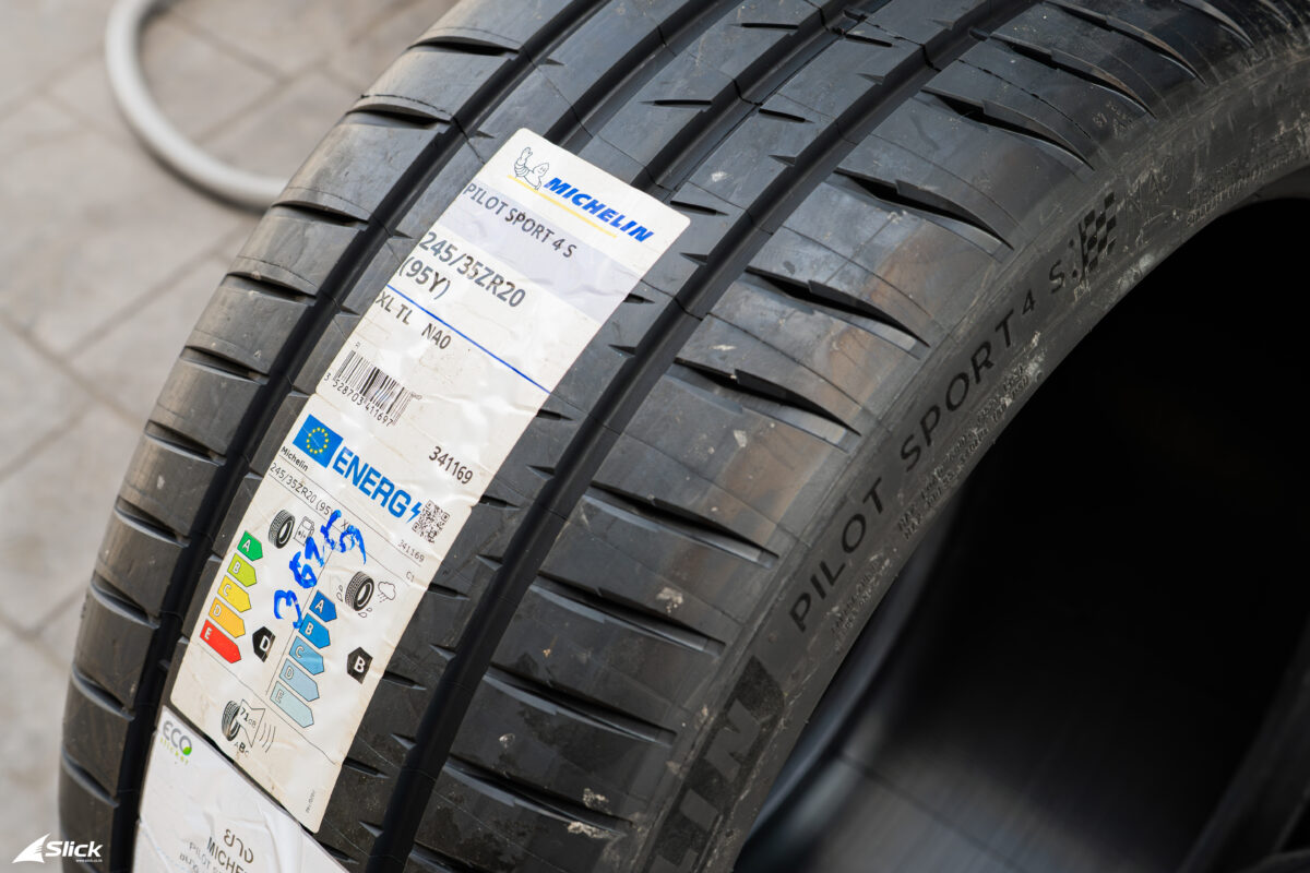 Porsche 911 GT3 (991.2) ดุมล้อ Center Lock เปลี่ยนยาง Michelin Pilot Sport 4S N-Spec