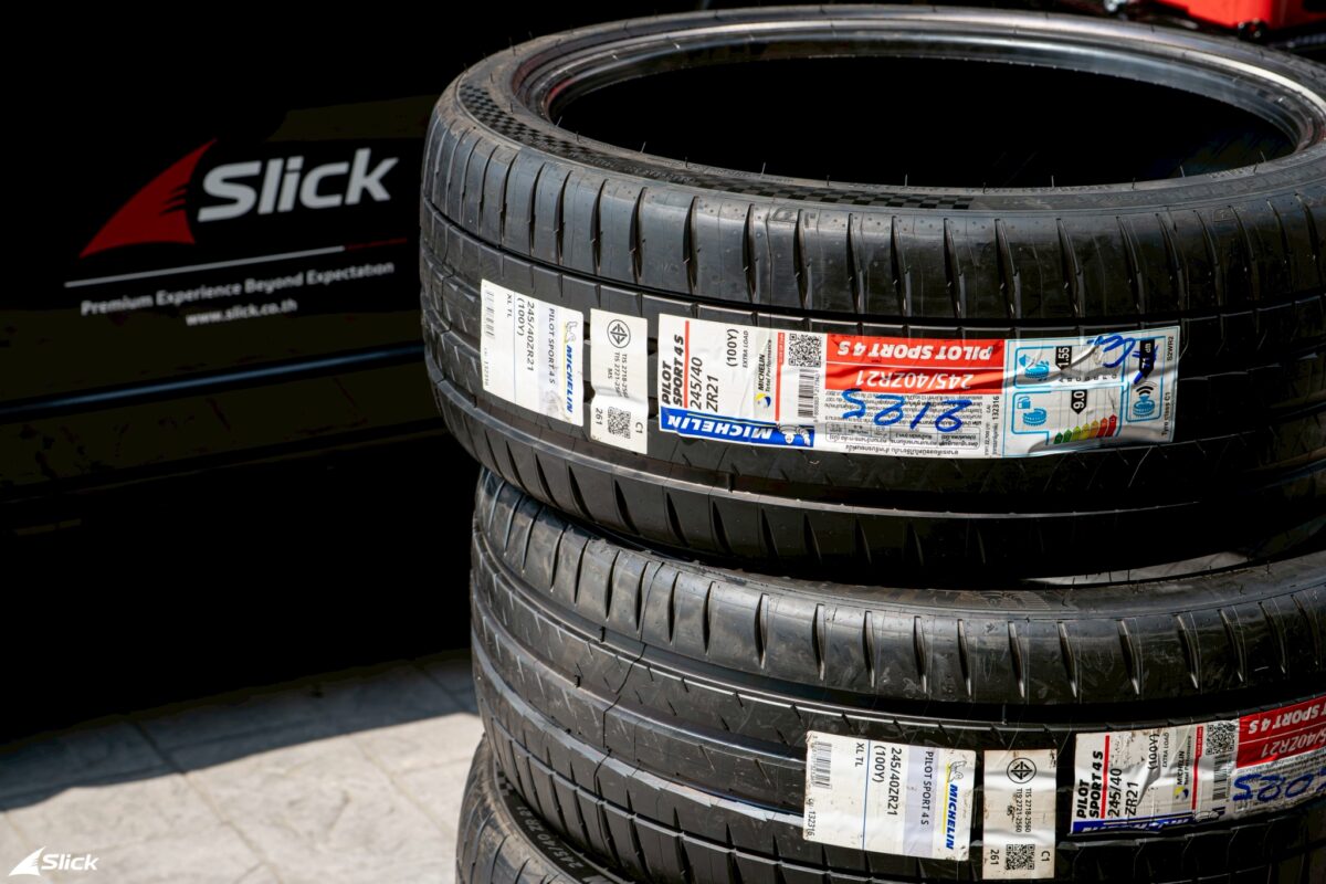 Toyota Vellfire 40 เปลี่ยนยาง Michelin Pilot Sport 4S