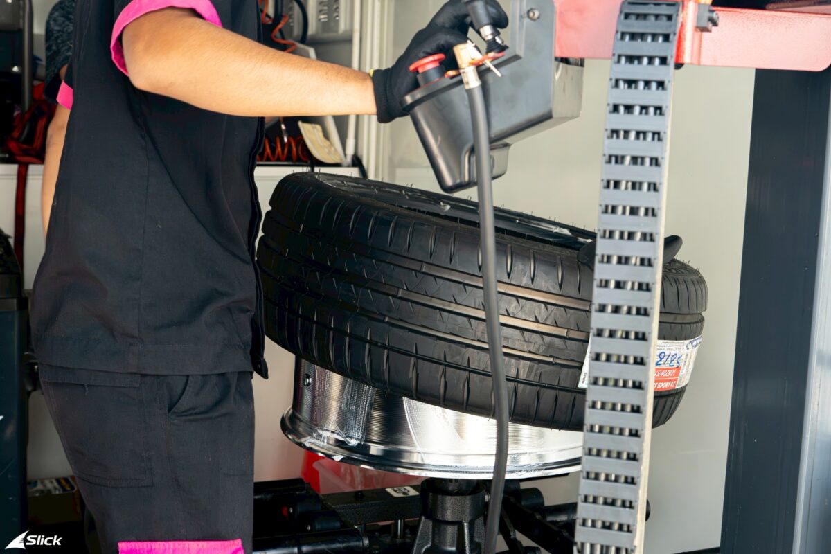 Toyota Vellfire 40 เปลี่ยนยาง Michelin Pilot Sport 4S