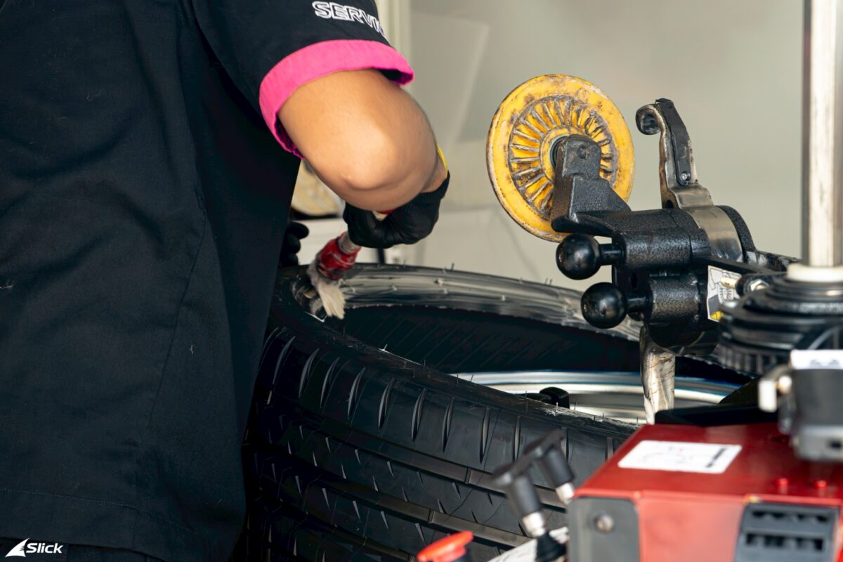 Toyota Vellfire 40 เปลี่ยนยาง Michelin Pilot Sport 4S