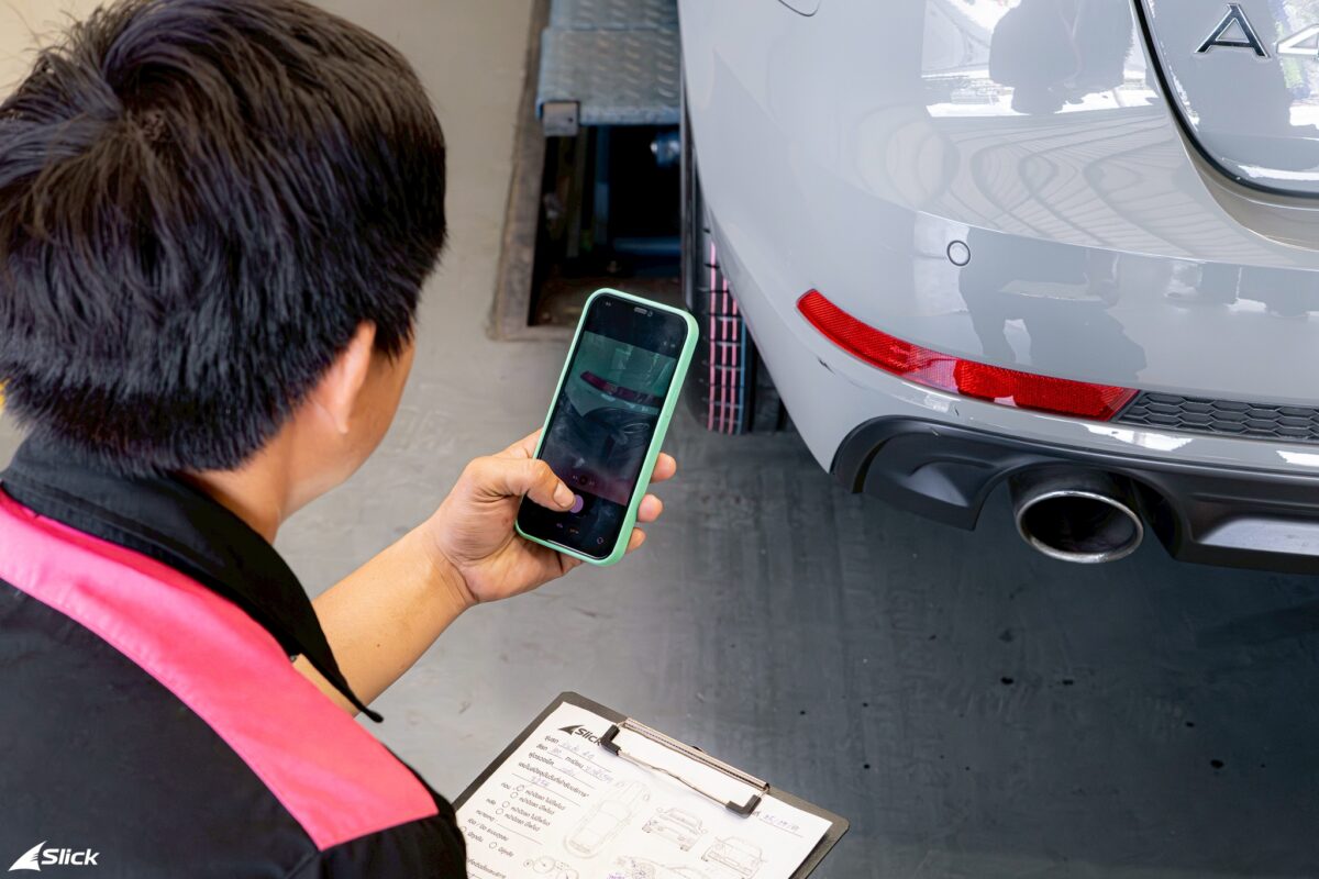 Audi A4 ยาง Continental MaxContact MC7