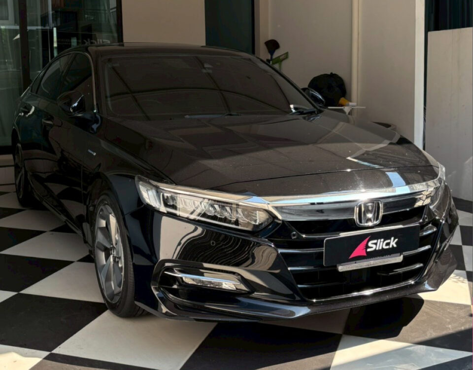 Yokohama ADVAN dB V553 23545 R18 Honda Accord G10 1