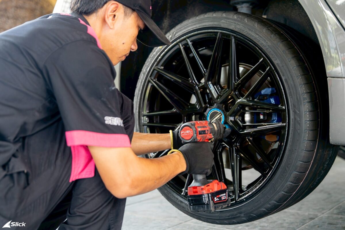 BMW G30 Yokohama ADVAN Sport V107 46