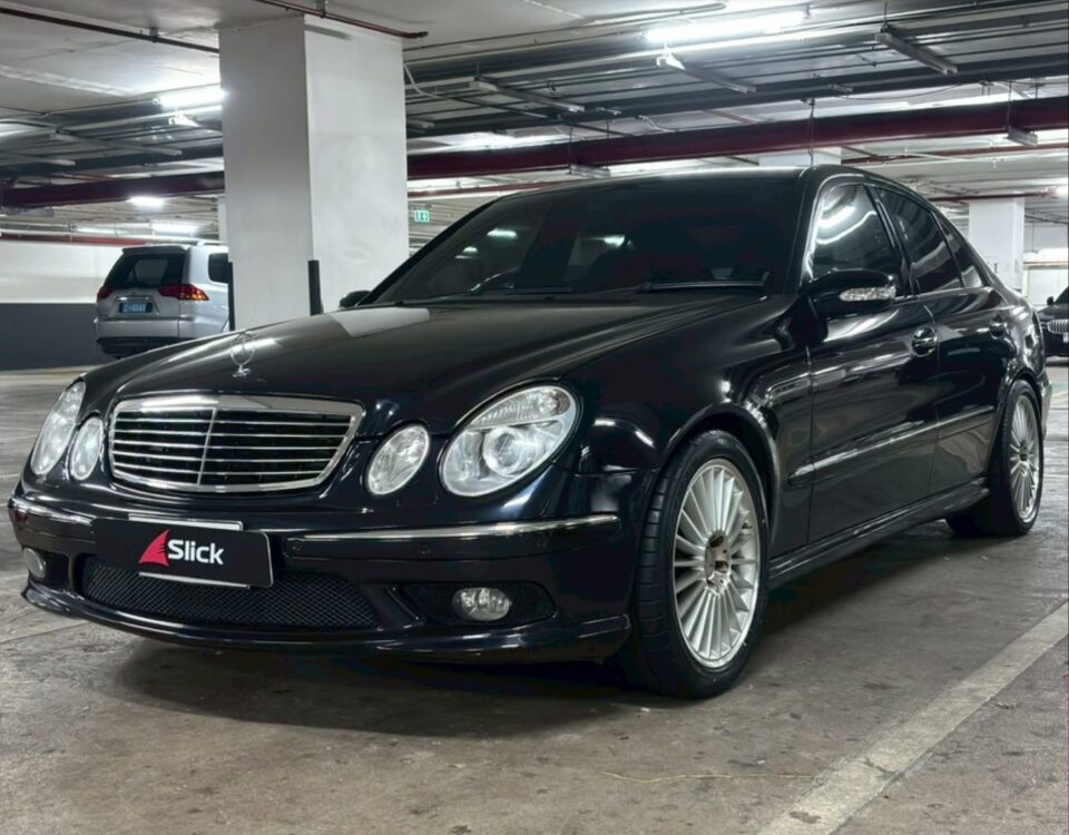 เปลี่ยนยาง Mercedes-Benz E55 AMG (W211) ถึงที่