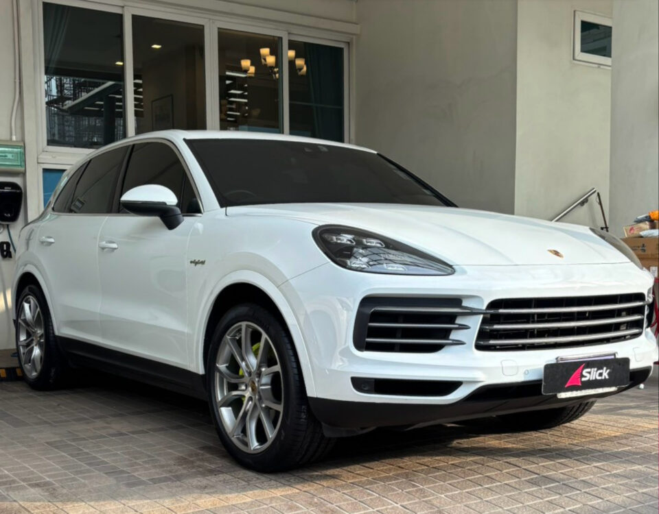 Porsche Cayenne Pirelli P Zero N0 285 40 R21 315 35 R21 01