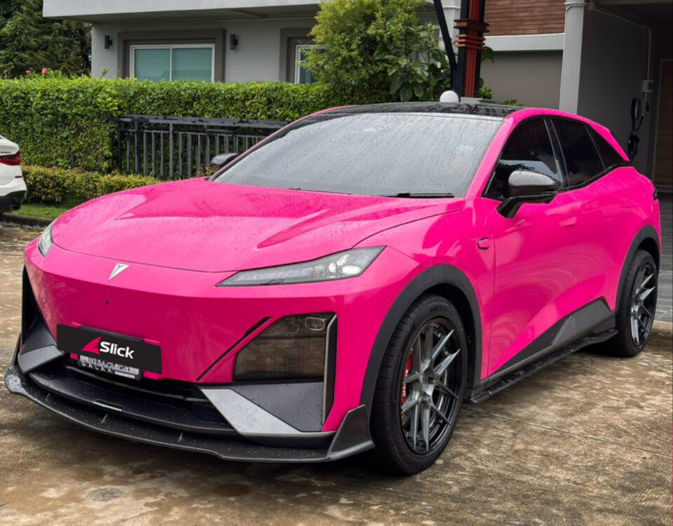 Slick Deepal S07 Yokohama ADVAN Sport V107 255 45 R20 275 40 R20 01