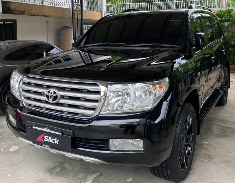 Toyota Land Cruiser LC200 yokohama geolandar ht4 g062 28550 R20 1