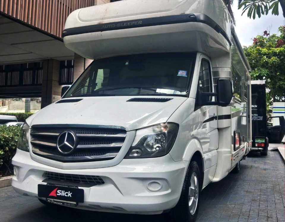 Mercedes Benz Sprinter Michelin Agilis 3 235 65 R16 01