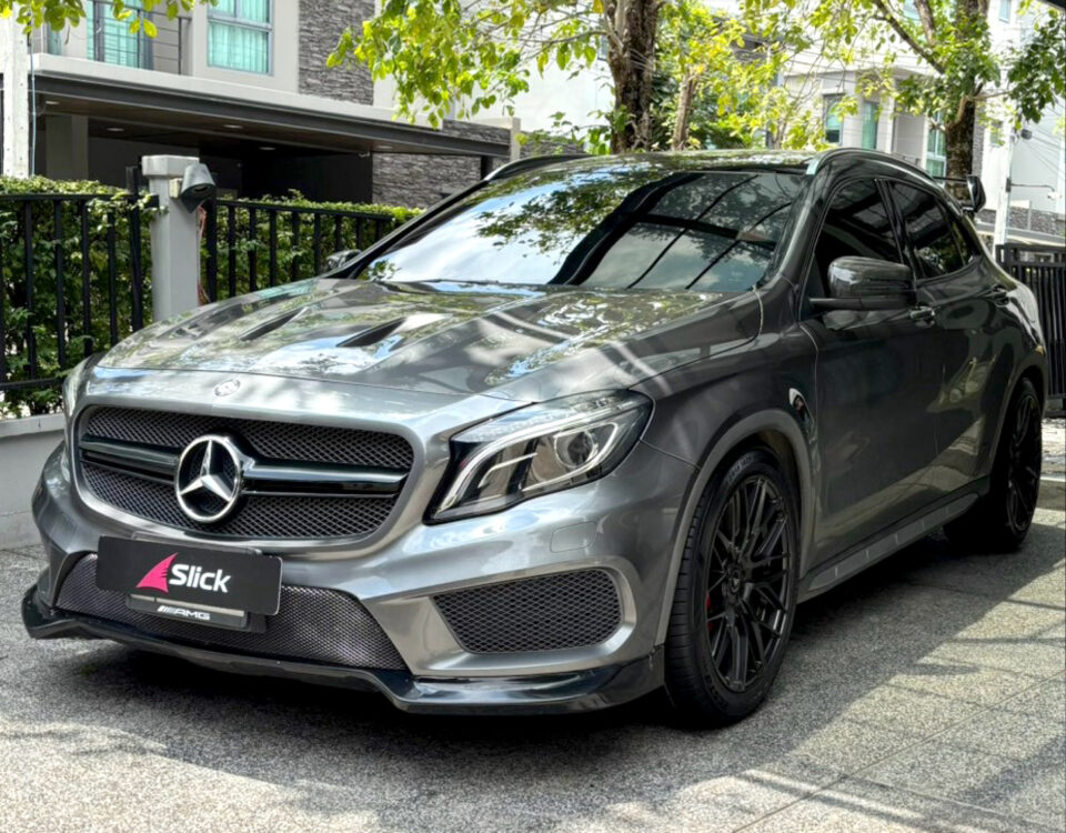 GLA Kumho Ecsta PS71 245 45 R19 01